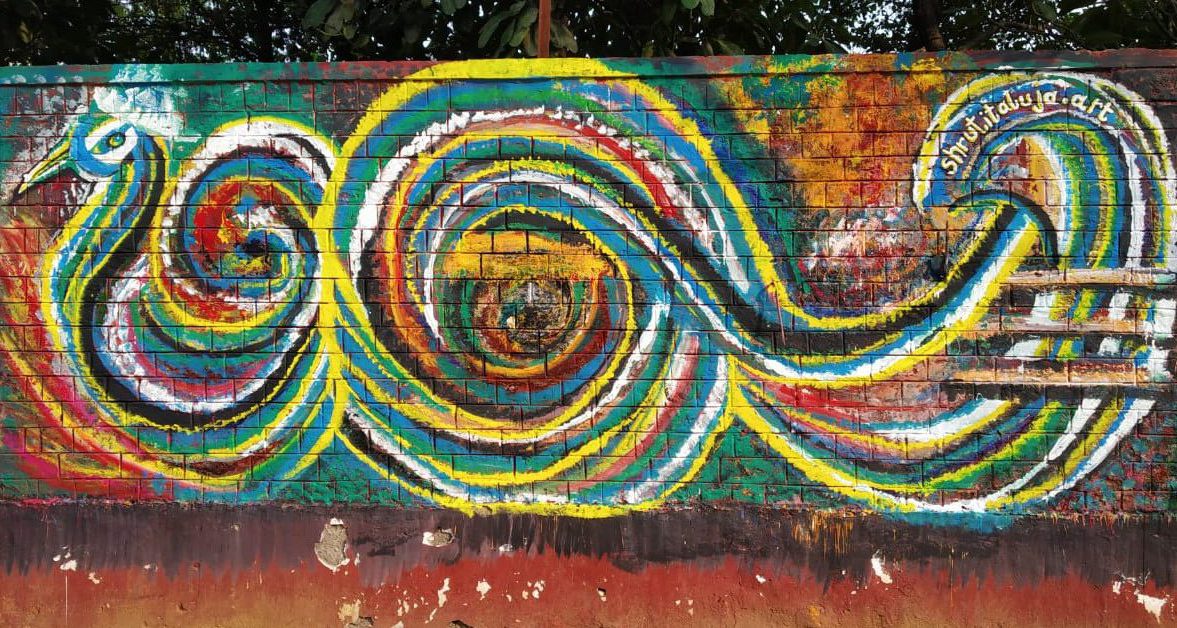 shruti taluja abstract art mural at ladies first street art gurugram